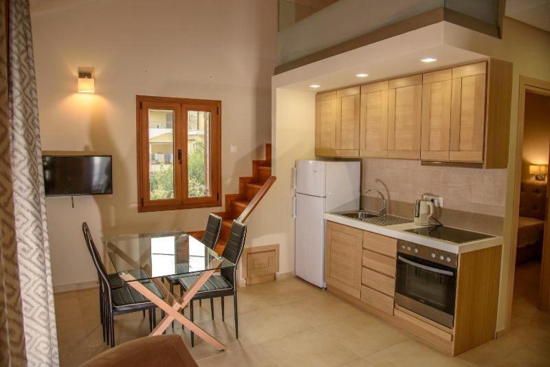 סיבוטה Zefiros Luxury Apartments מראה חיצוני תמונה