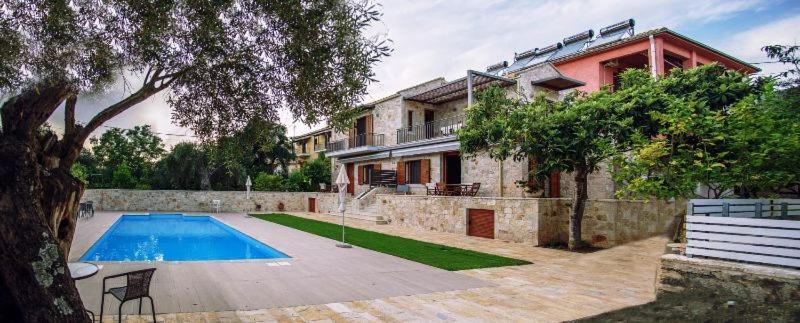 סיבוטה Zefiros Luxury Apartments מראה חיצוני תמונה